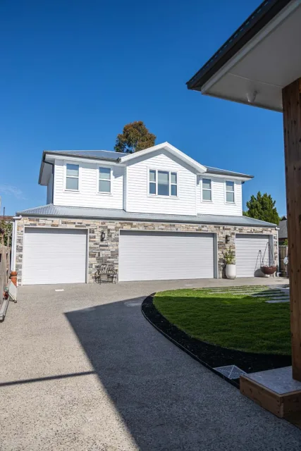 M.M-Aberfeldie-Externals-6