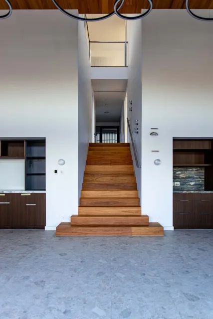 SMD-Thornbury-Stairs-10